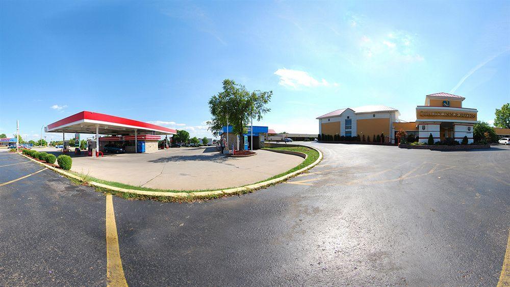 Quality Inn & Suites Kansas City - Independence I-70 East Exteriör bild
